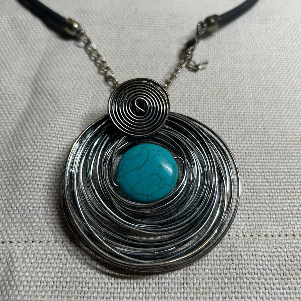 Turquoise Necklace - Picture 2 of 4